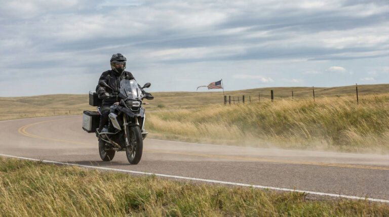 How to Ride Comfortably in Windy Conditions